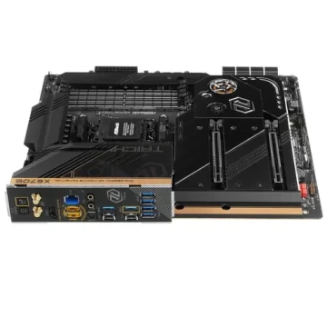 ΠΠ°ΡΠ΅ΡΠΈΠ½ΡΠΊΠ°Ρ ΠΏΠ»Π°ΡΠ° ASRock X670E TAICHI