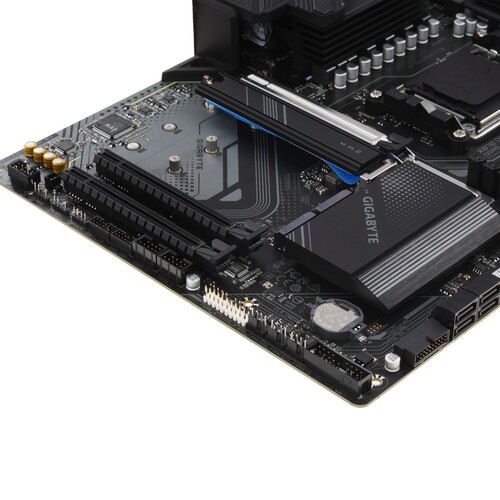 Материнская плата Gigabyte X870 GAMING WIFI6