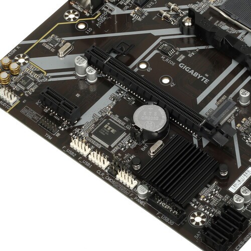 Материнская плата Gigabyte B450M K