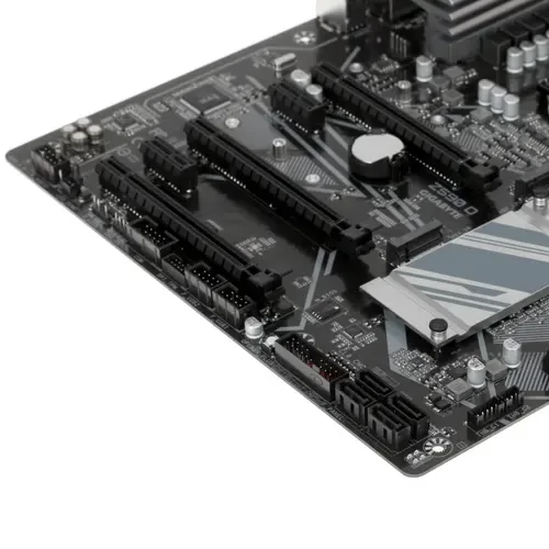 Материнская плата Gigabyte Z590 D