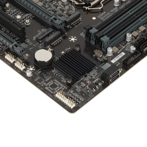 Материнская плата GIGABYTE  Q570M D3H