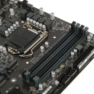 Материнская плата GIGABYTE Q570M D3H