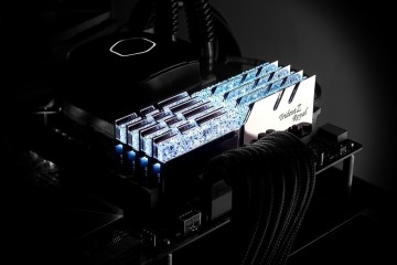 Оперативная память 16 Gb 3600 MHz G.Skill TRIDENT Z ROYAL (F4-3600C16D-16GTRSC)