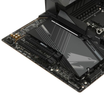 ΠΠ°ΡΠ΅ΡΠΈΠ½ΡΠΊΠ°Ρ ΠΏΠ»Π°ΡΠ° Gigabyte Z790 AORUS PRO X WIFI7