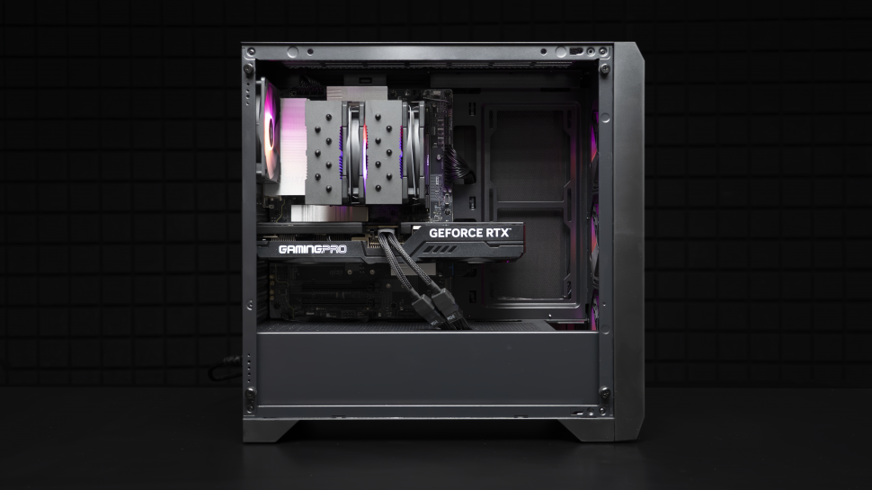 Игровой компьютер AMD Ryzen 7 7800X3D/RTX5070 12Gb/B650/DDR5 32Gb/SSD 1Tb/750W/ATX