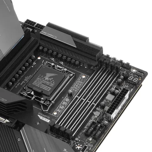 Материнская плата Gigabyte Z690 AORUS MASTER