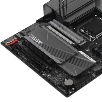 ΠΠ°ΡΠ΅ΡΠΈΠ½ΡΠΊΠ°Ρ ΠΏΠ»Π°ΡΠ° Gigabyte Z690 GAMING X DDR4