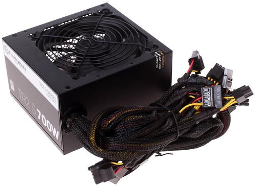Блок питания Thermaltake 700W TR2 S 700 PS-TRS-0700NPCWEU-2