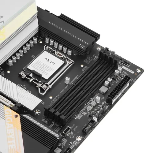 Материнская плата GIGABYTE Z690 AERO G