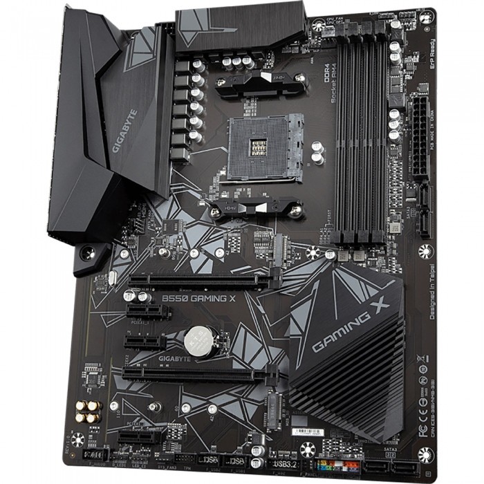 Материнская плата GIGABYTE B550 GAMING X