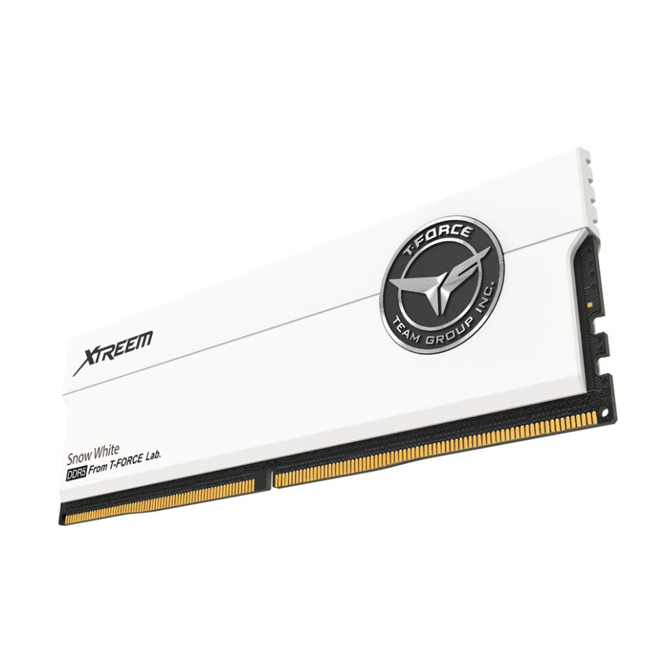 Оперативная память 32 Gb 7200 MHz Team Group T-FORCE XTREEM White (FFWD532G7200HC34ADC01)
