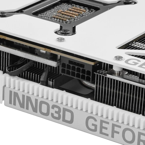 Видеокарта INNO3D (N50702-12D7X-195064W) GeForce RTX 5070 12GB TWIN X2 ОС White