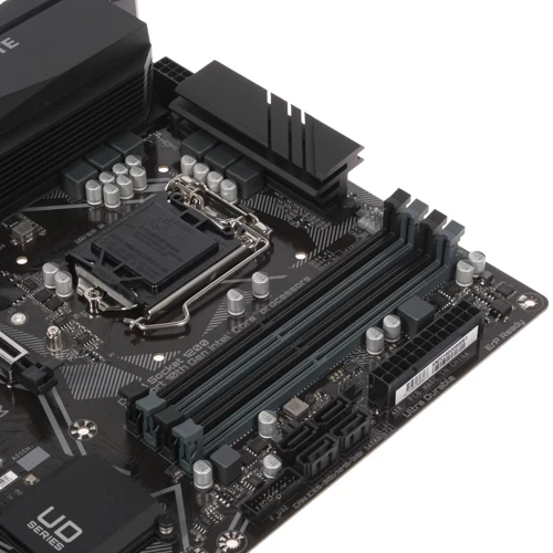 Материнская плата GIGABYTE Z490M