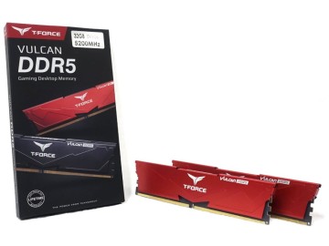 Оперативная память 32 Gb 5200 MHz Team Group T-FORCE VULCAN Red (FLRD532G5200HC40CDC01)