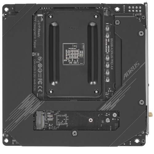 Материнская плата Gigabyte B550I AORUS PRO AX