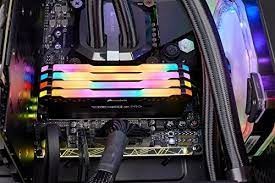 Оперативная память 32 Gb 3600 MHz Corsair VENGEANCE RGB PRO (CMW32GX4M4D3600C18)