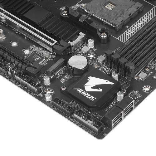 Материнская плата GIGABYTE B550M AORUS PRO