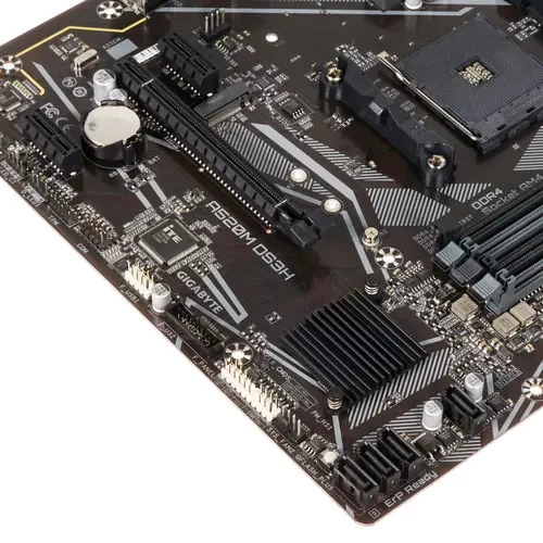 Материнская плата Gigabyte A520M DS3H