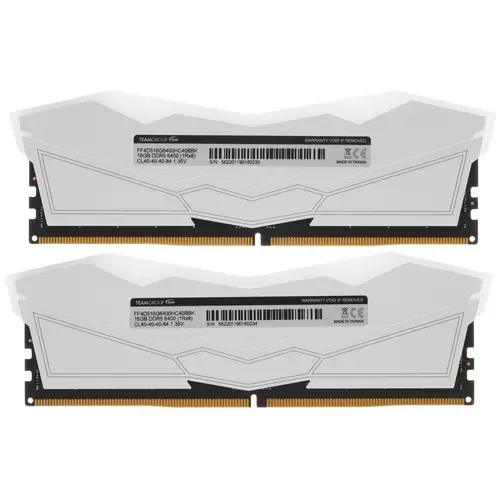 Оперативная память 32 Gb 6400 MHz Team Group T-FORCE DELTA RGB White (FF4D532G6400HC40BDC01)