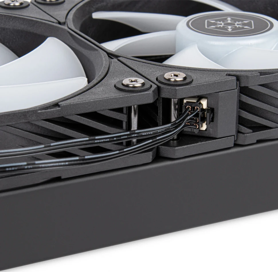 Система жидкостного охлаждения для процессора Silverstone ARGB Black SST-NP240-ARGB (G53NP240ARGB020)