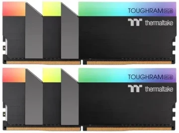 Оперативная память 16 Gb 4600 MHz Thermaltake TOUGHRAM RGB Black (R009D408GX2-4600C19A)