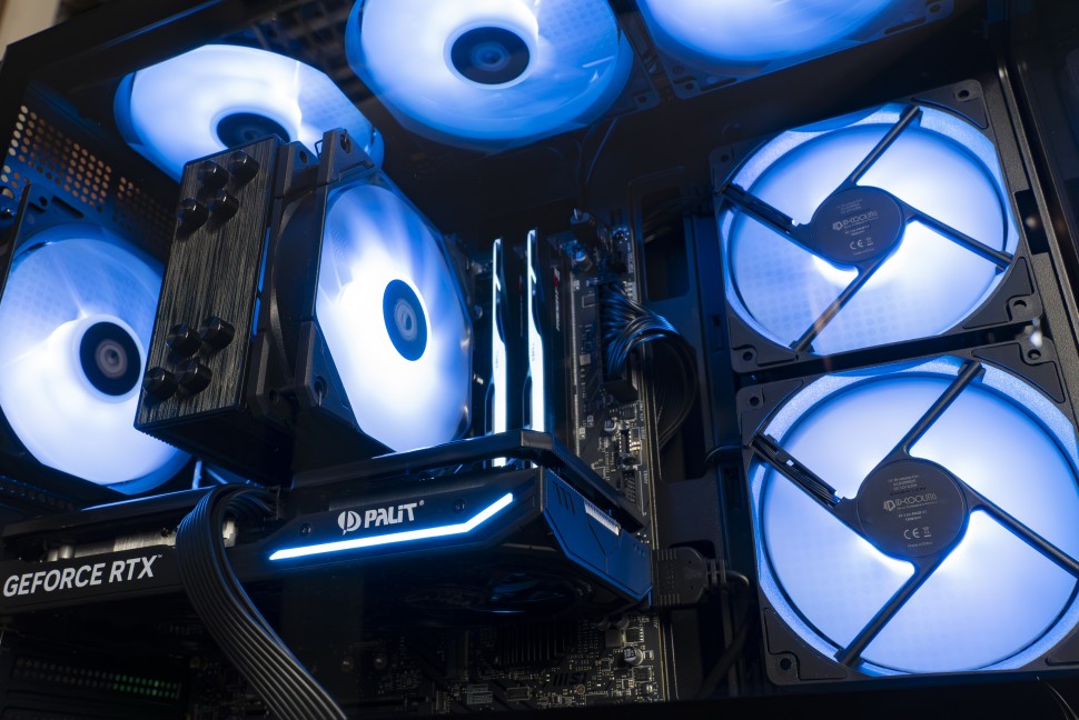 Игровой компьютер 28BIT Intel Core Ultra 5 245KF/RTX5060 Ti 8Gb/DDR5 32Gb/1Tb/800W
