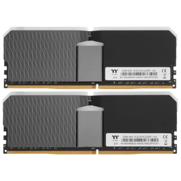 Оперативная память 16 Gb 4400 MHz Thermaltake TOUGHRAM XG RGB Black (R016D408GX2-4400C19A)