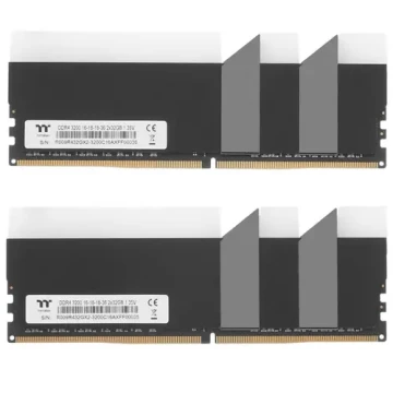Оперативная память 64 Gb 3200 MHz Thermaltake TOUGHRAM RGB Black (R009R432GX2-3200C16A)