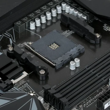 Материнская плата GIGABYTE X570 GAMING X