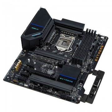 Материнская плата ASRock Z590 EXTREME