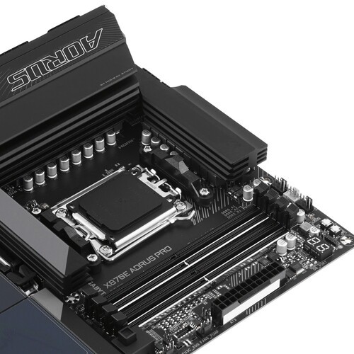 Материнская плата Gigabyte X870E AORUS PRO