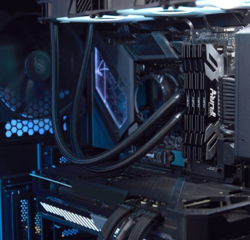 Оперативная память 16 Gb 8000 MHz Kingston FURY Renegade Silver/Black (KF580C38RS-16)