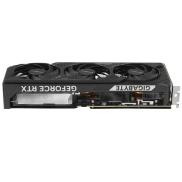 Видеокарта Gigabyte (GV-N5070WF3-12GD) GeForce RTX 5070 12GB WINDFORCE SFF