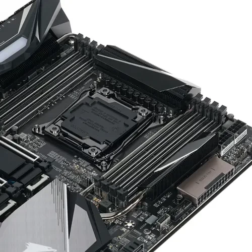 Материнская плата GIGABYTE X299X AORUS MASTER