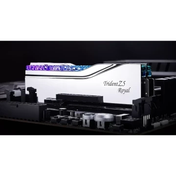 Оперативная память 64 Gb 6000 MHz G.Skill TRIDENT Z ROYAL (F5-6000J2836G32GX2-TR5S)