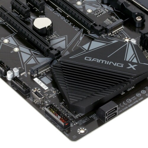 Материнская плата Gigabyte B550 GAMING X V2