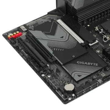 ΠΠ°ΡΠ΅ΡΠΈΠ½ΡΠΊΠ°Ρ ΠΏΠ»Π°ΡΠ° Gigabyte Z790 GAMING X AX