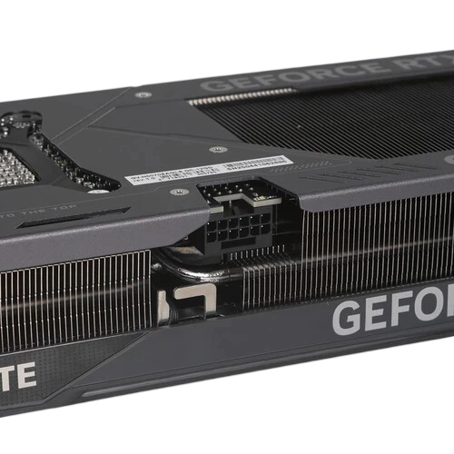 Видеокарта Gigabyte (GV-N5070EAGLE OC-12GD) GeForce RTX 5070 12GB EAGLE SFF OC