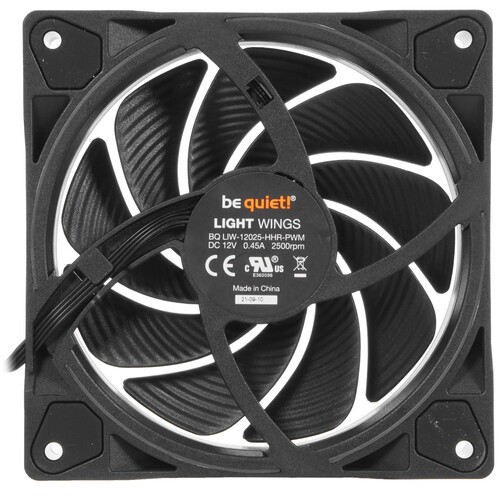 Корпусной вентилятор Be Quiet! LIGHT WINGS 120mm BL073