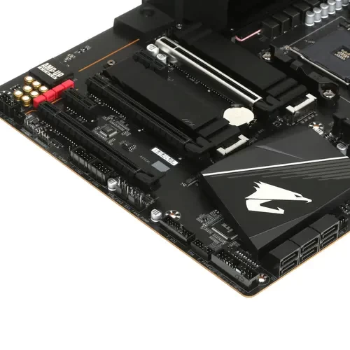Материнская плата GIGABYTE B550 AORUS PRO AX
