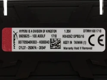 Оперативная память 16 Gb 2666 MHz Kingston HYPERX PREDATOR (HX426C13PB3/16)